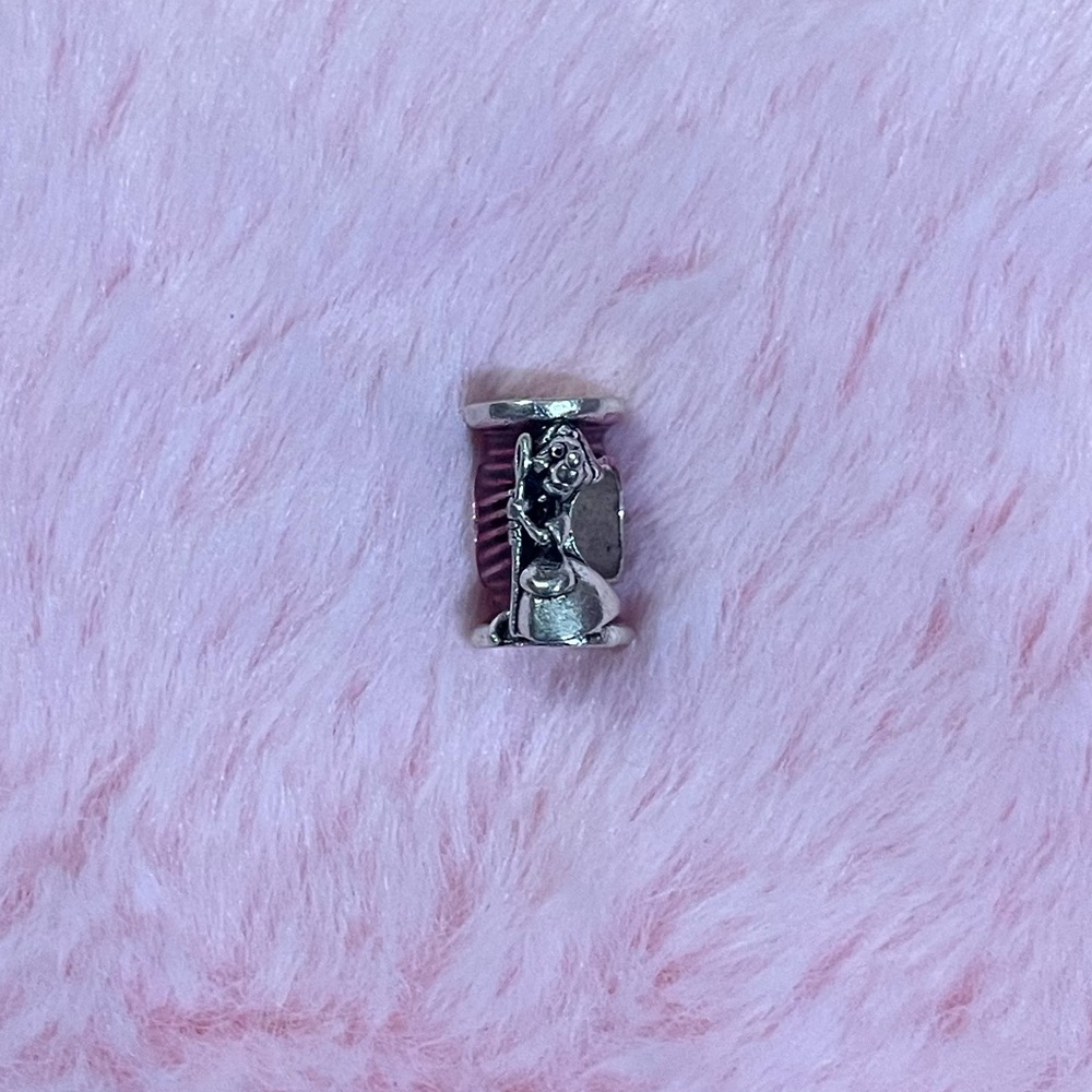 Cinderella Suzy Mouse Needle & Thread Charm - Not Pandora